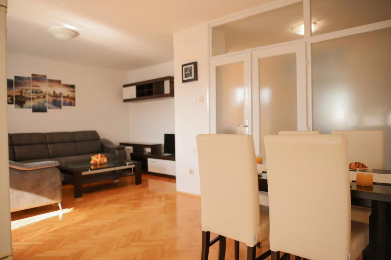 Penthouse Panorama Apartment ชาพลินา ภายนอก รูปภาพ